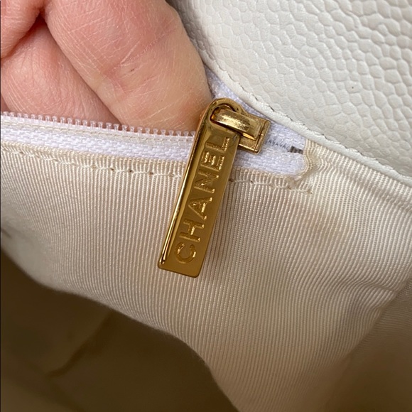 Chanel Petite Tote Bag - Picture 12 of 16